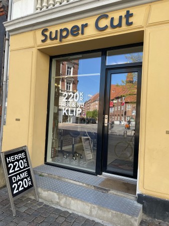 Super Cut Frisør